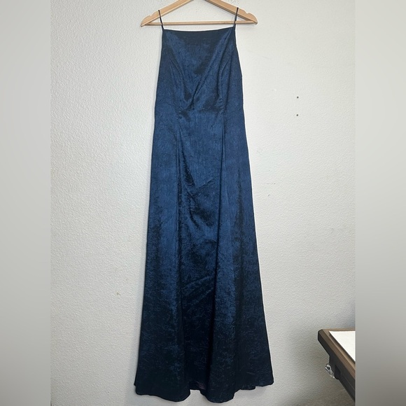 Cachet Women Size 8 Navy Blue Gown Open Back Tulle Underlay Vintage Made In USA - Picture 1 of 15